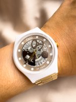 Reloj QYQ A13A502VY dorado