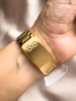 Reloj QYQ A13A502VY dorado - Imagen 3