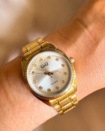 RELOJ QYQ QZ65J001Y DORADO